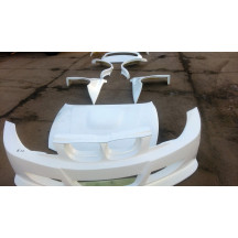 Kit carrosserie fibre pour BMW E87