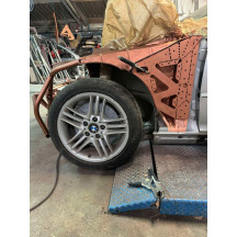 Renforts d'aile avant à souder BMW E46