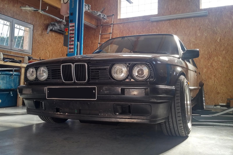 BMW E30 X BRACE Protège carter